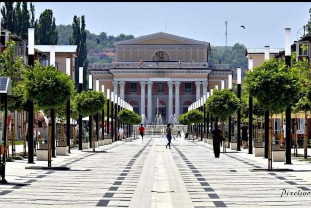 Very Good Location Hunedoara Luaran gambar
